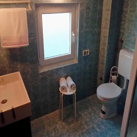 Spacious With Terrace 200 M Distant From The