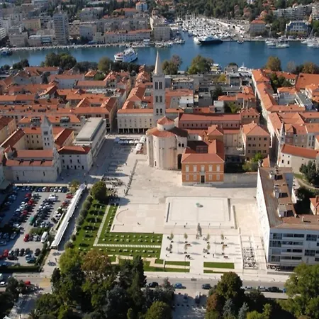 Spacious With Terrace 200 M Distant From The * Pag Town