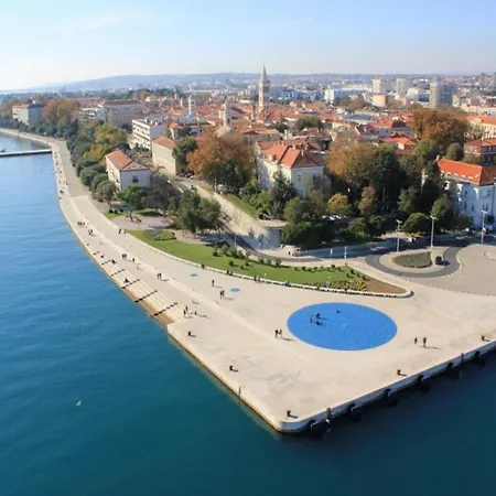 Spacious With Terrace 200 M Distant From The Apartment *