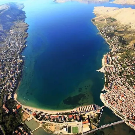Spacious With Terrace 200 M Distant From The