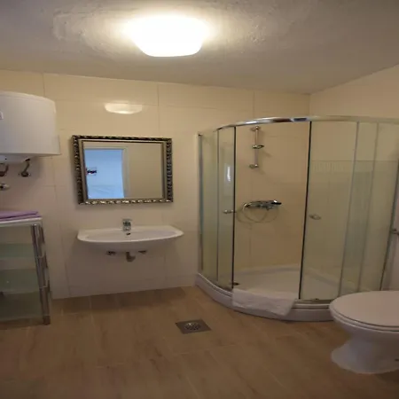 Spacious With Terrace 200 M Distant From The Beach Apartment *