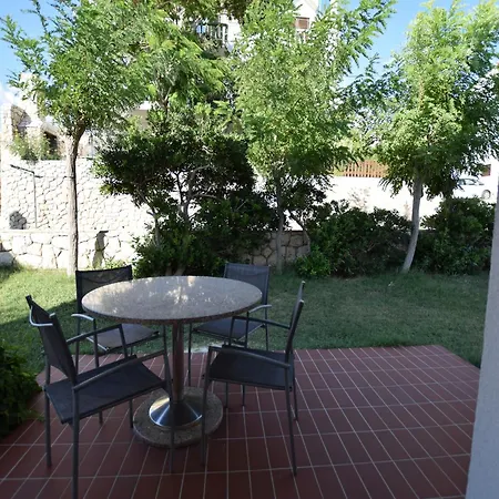 Apartamento Spacious With Terrace 200 M Distant From The Pag Town